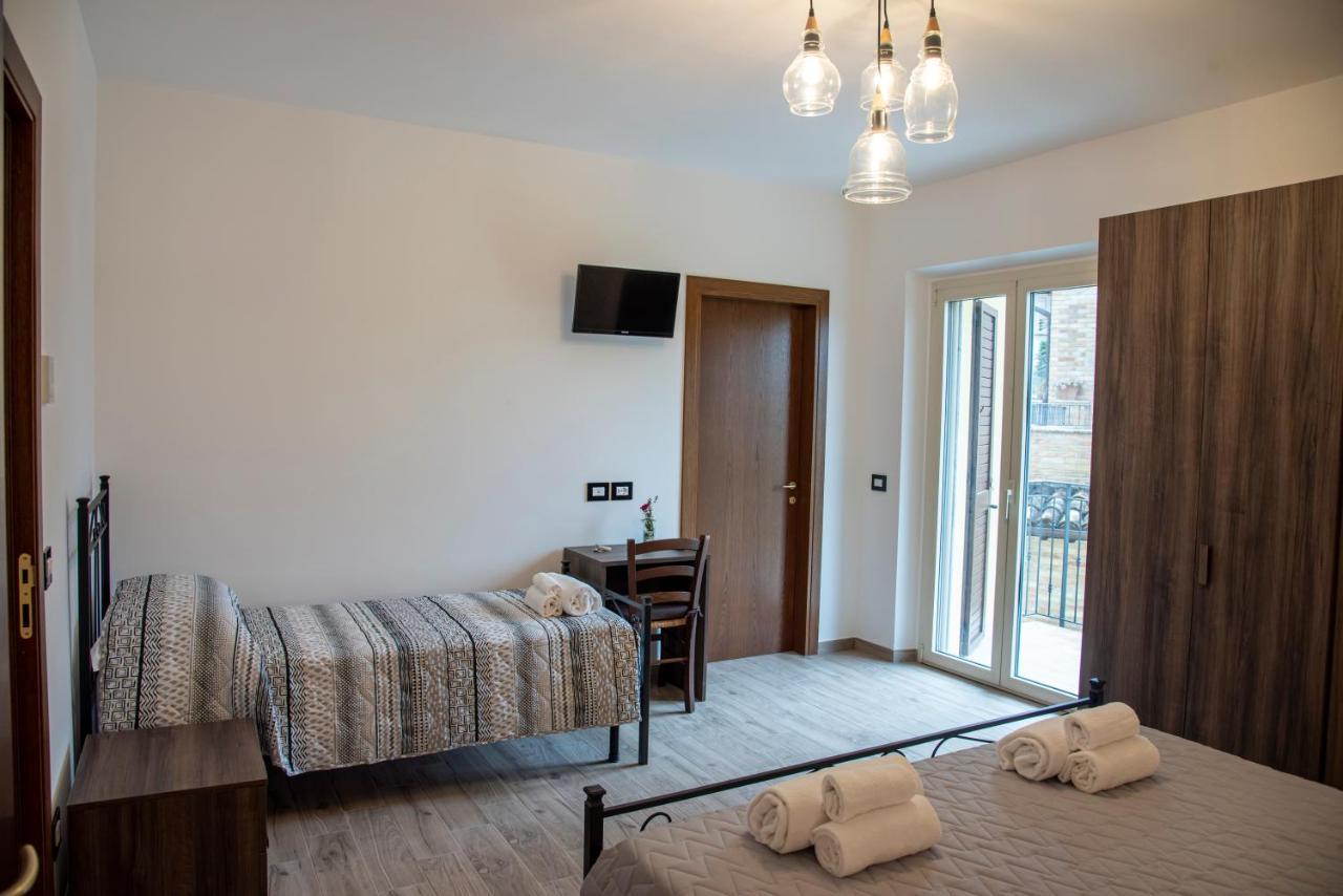 Agriturismo Alla Solagna Колли-дель-Тронто Экстерьер фото
